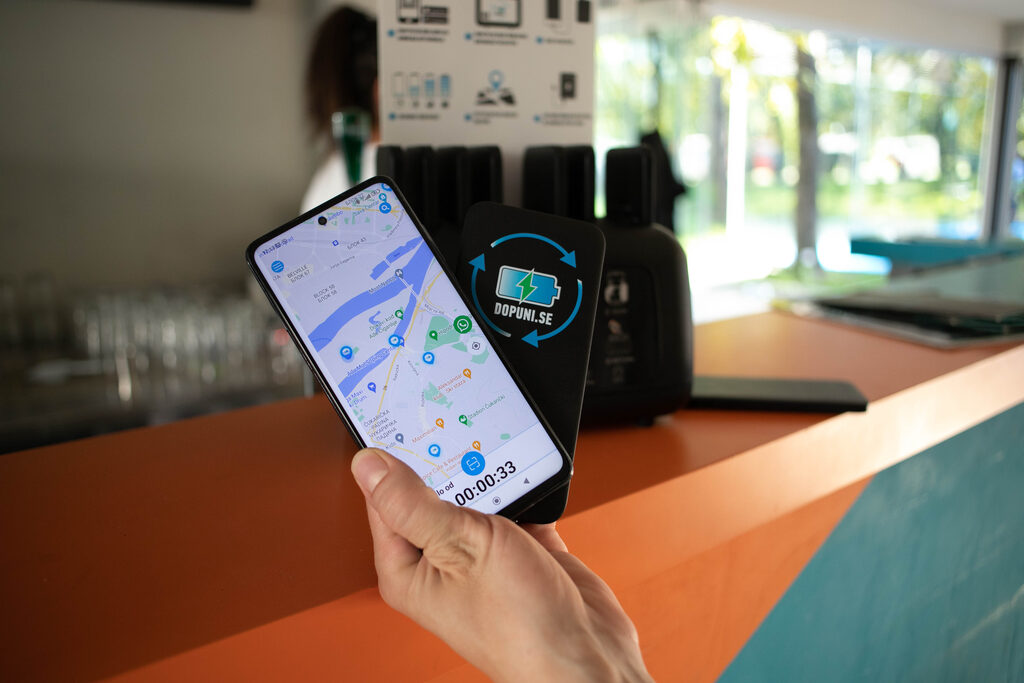 Dopuni.se powerbank stanica za punjenje